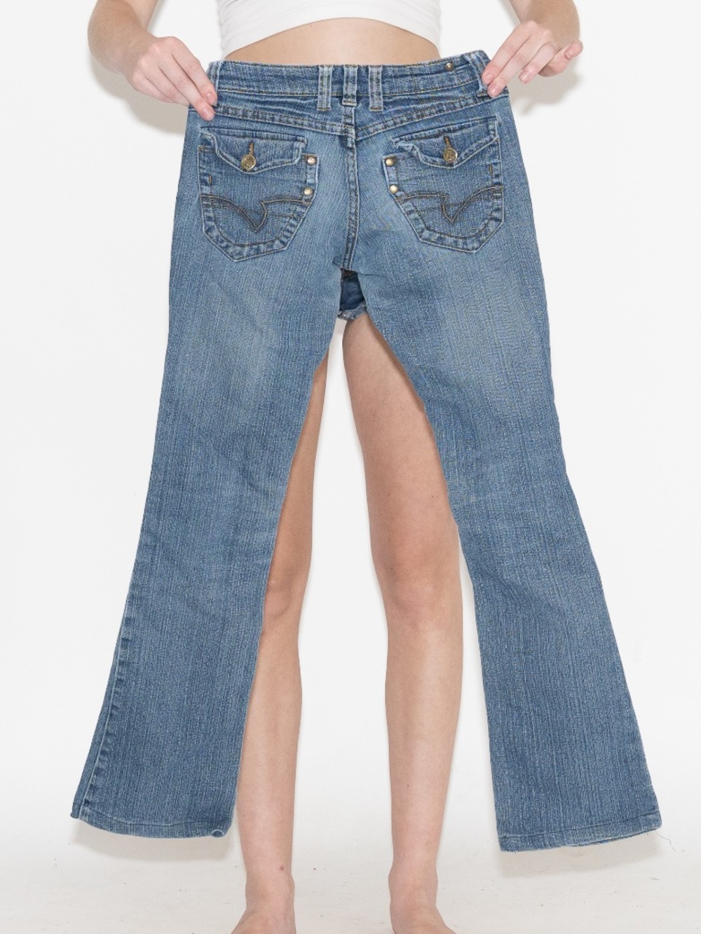 Y2k low rise flare jeans w/ studs size 0 barlous cotton polyester spandex